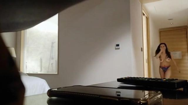 Horny Wife Watching Waiter Dare Cock Nude – New Sexvdos Viral